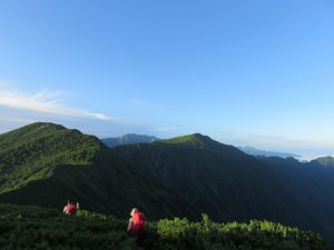 IMG_2247小河内岳へ